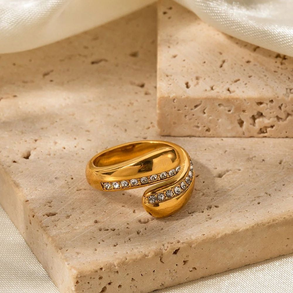 Luna Ring (Adjustable)