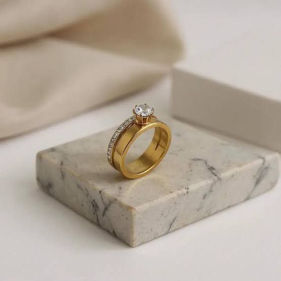 Cartier Stoned Ring