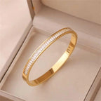 Mia Bangle