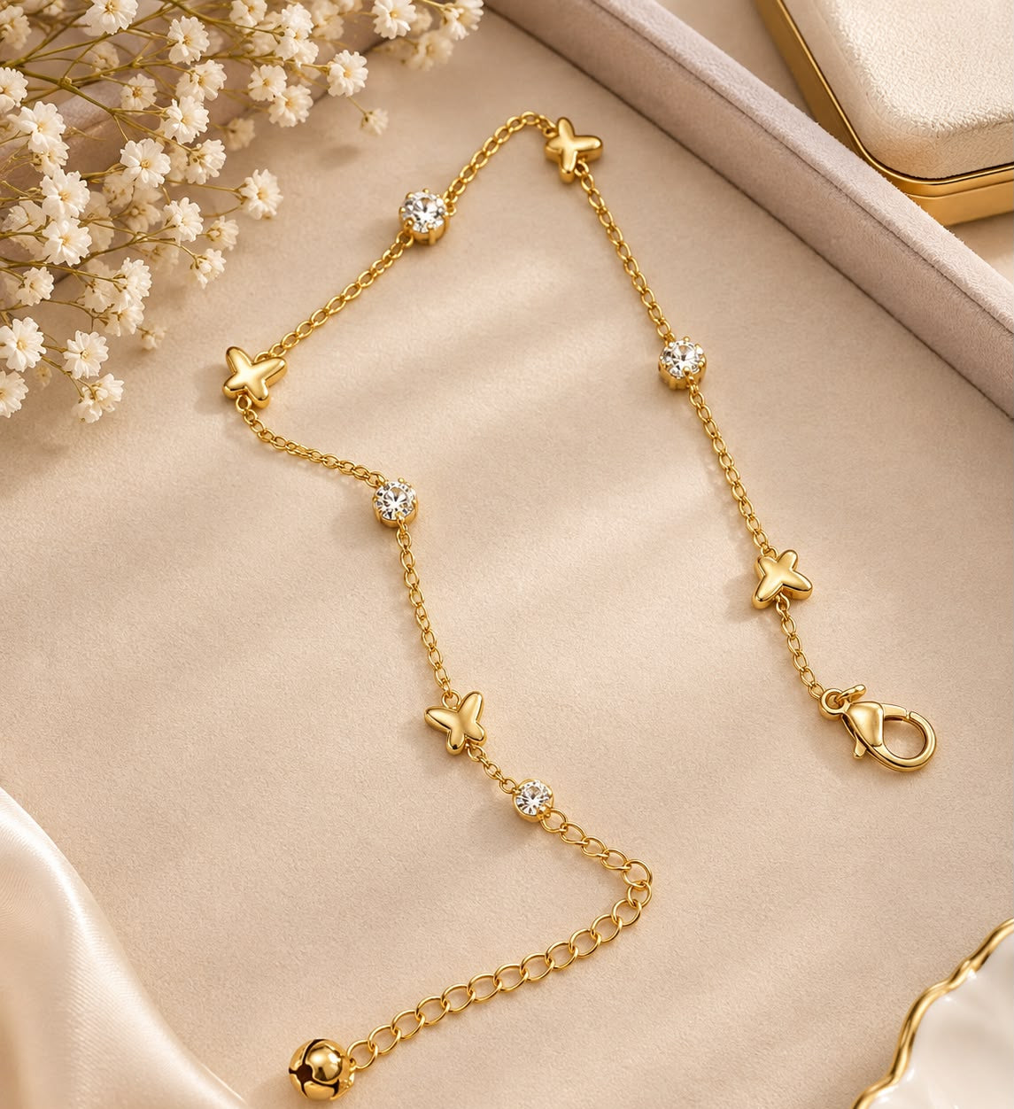 Gold Flower & Pearl Charm Anklet | Dainty Daisy Anklet for Women